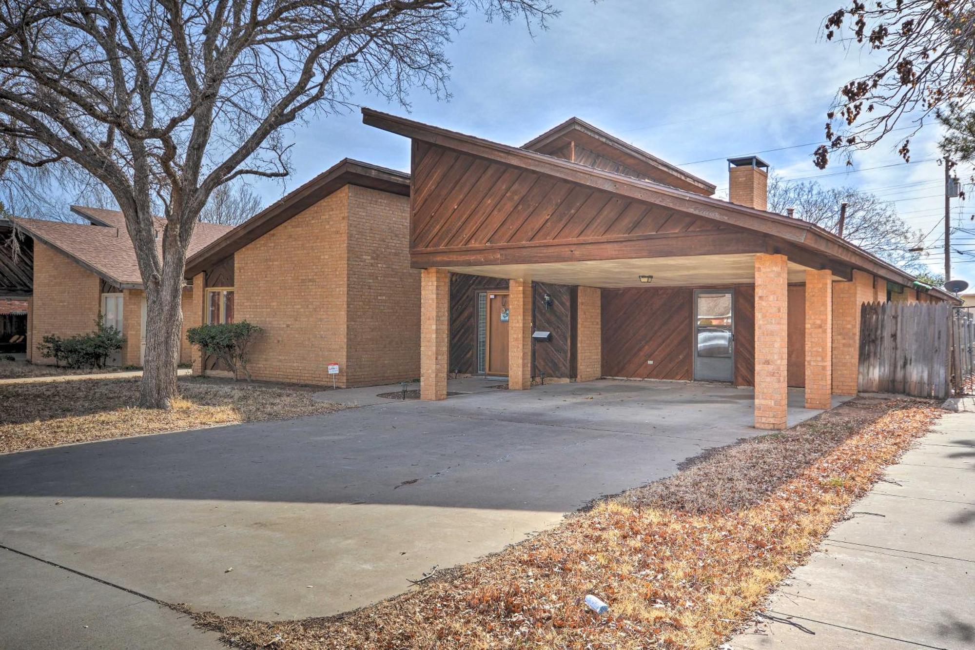 Lubbock Townhome With Grill Near Ttu And Downtown! Екстериор снимка