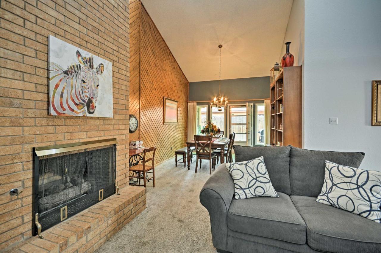 Lubbock Townhome With Grill Near Ttu And Downtown! Екстериор снимка